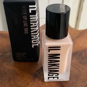 NEW Il Makiage Foundation #010 Shade
